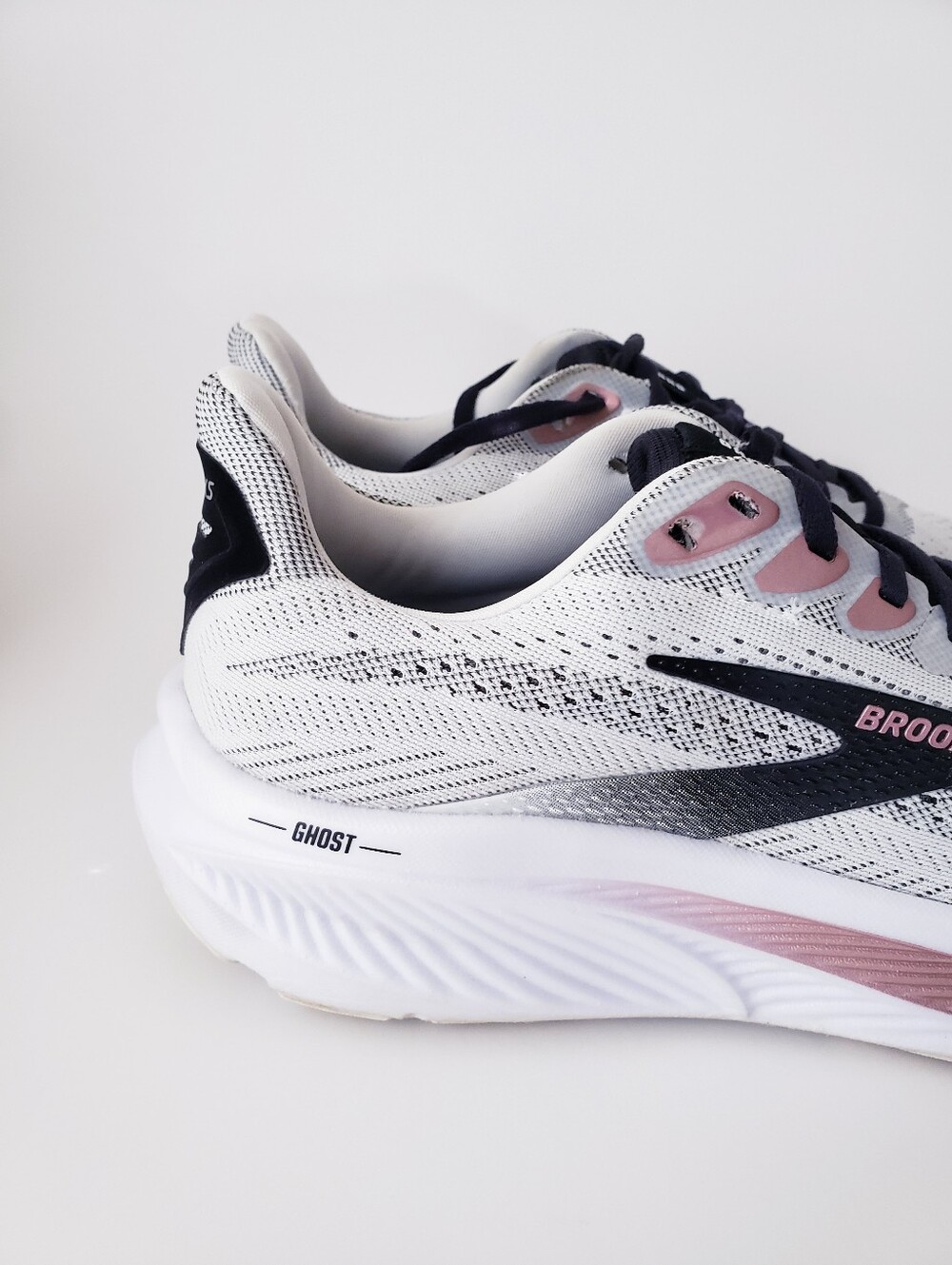 Brooks Ghost 17 Women's Running Shoes White Black Rose Gold - Picture 3 of 16